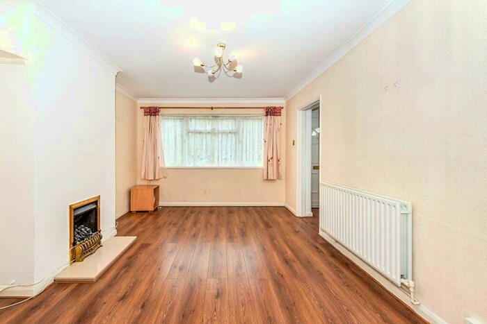 2 Bedroom Flat To Rent In Oakhill Road, Sutton, SM1