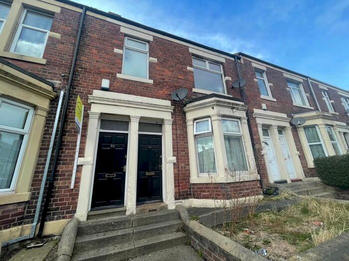 3 Bedroom Flat To Rent In Gallant Terrace, Wallsend, NE28