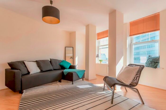 1 Bedroom Flat To Rent In Oxford Road, Reading, RG1