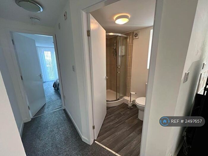 1 Bedroom Flat To Rent In Market Street, Stalybridge, SK15