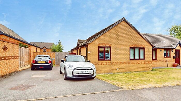 2 Bedroom Semi-Detached Bungalow For Sale In Maidwell Way, Bradford, BD6