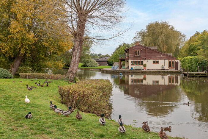 4 Bedroom Detached House For Sale In Lake Adams, Marsh Lane, Marsh, Buckinghamshire, HP17