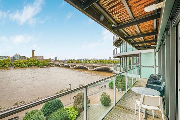 2 Bedroom Flat To Rent In Centurion Building, Queenstown Road, London, SW11