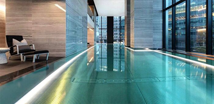 2 Bedroom Apartment To Rent In Hampton Building, South Quay Plaza, London, E14