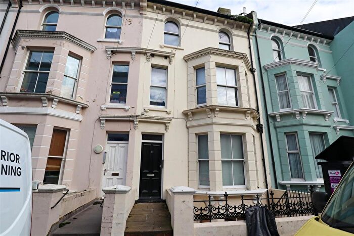 1 Bedroom Flat To Rent In Cambridge Gardens, Hastings, TN34