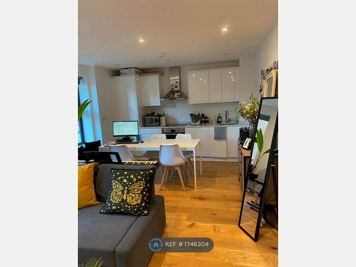 1 Bedroom Flat To Rent In Alfred Road, London, W3