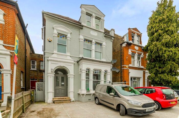 1 Bedroom Flat To Rent In Park Avenue, Wood Green, London, N22