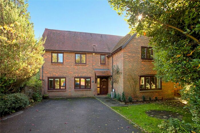 5 Bedroom Detached House For Sale In Meredun Close, Hursley, Winchester, Hampshire, SO21