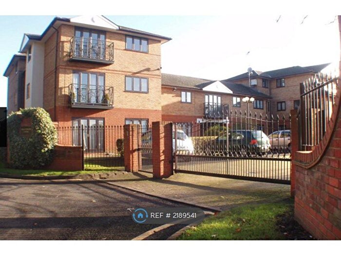 2 Bedroom Flat To Rent In Sherbourne Court, Maidenhead, SL6