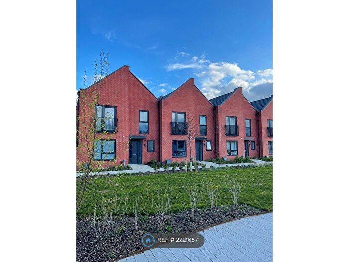 3 Bedroom Terraced House To Rent In Swan Place, Leicester, LE3