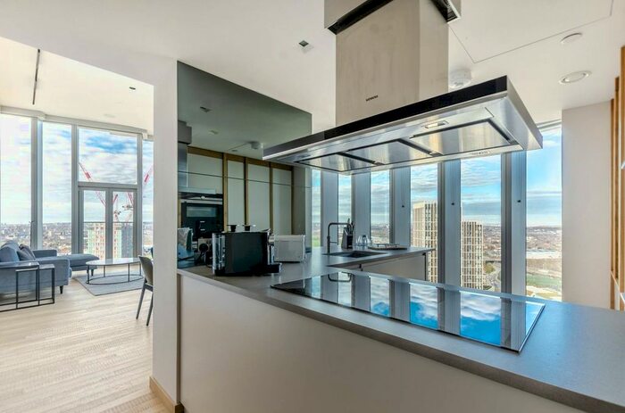 3 Bedroom Flat To Rent In Stratford Lofts, Stratford, London, E20