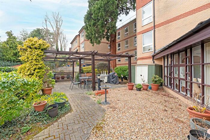 1 Bedroom Flat For Sale In Homecherry House, High Road, Loughton, IG10