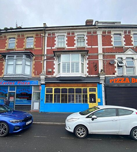 3 Bedroom Terraced House For Sale In Broad Street, Barry, Vale Of Glamorgan, The, CF62