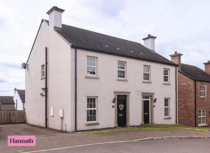 3 Bedroom Semi-Detached House For Sale In Dicksons Wood, Craigavon, BT65