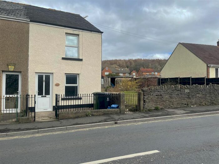 2 Bedroom Cottage To Rent In High Street, Cinderford, GL14