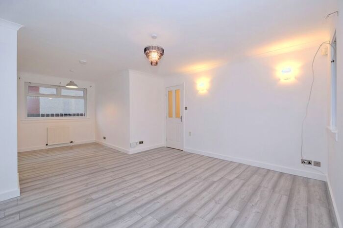 3 Bedroom Bungalow For Sale In Creel Drive, Cove, Aberdeen, AB12