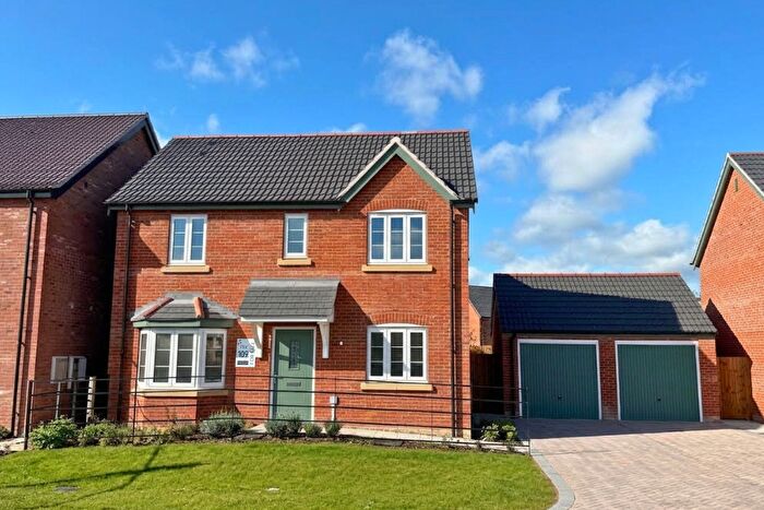 3 Bedroom Detached House For Sale In Caistor Road, Market Rasen, LN8