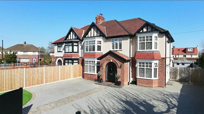 5 Bedroom Semi-detached House For Sale In Oxbridge Avenue, (Near Hartburn) Stockton-On-Tees, TS18