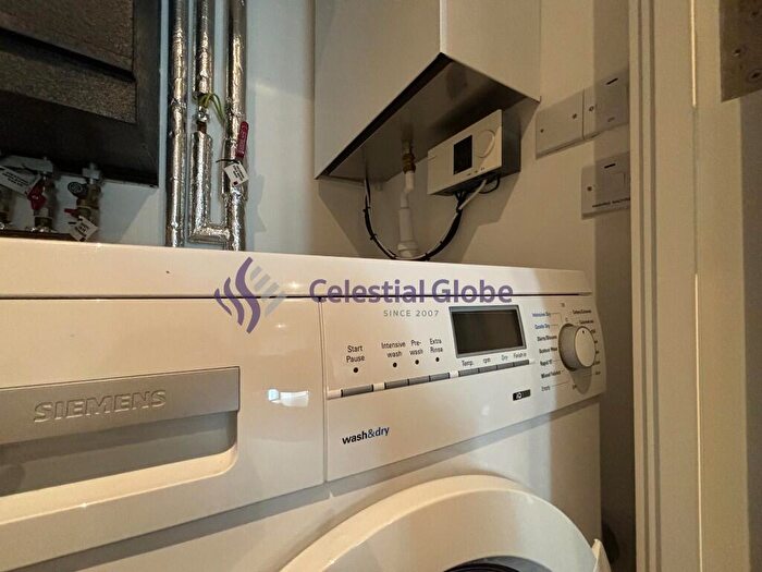 2 Bedroom Flat To Rent In City Road, London, EC1V