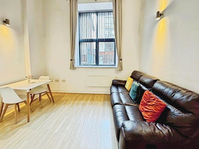 1 Bedroom Flat To Rent In Butcher Street, Leeds, West Yorkshire, LS11