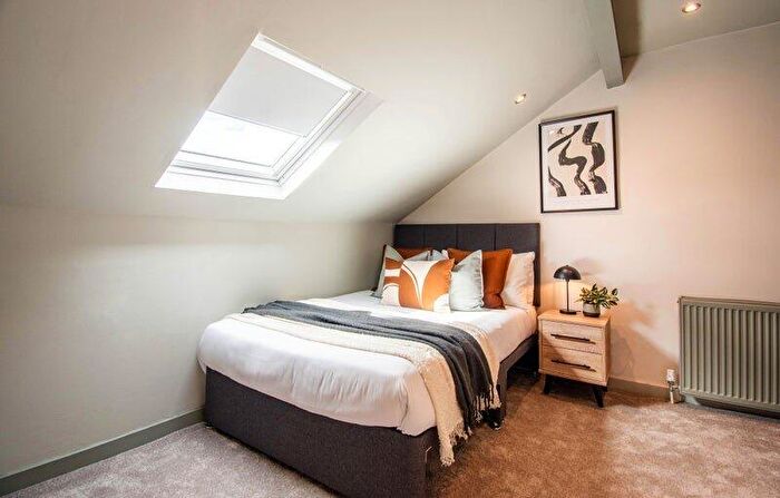 1 Bedroom Terraced House To Rent In Gordon Terrace, Leeds, West Yorkshire, LS6