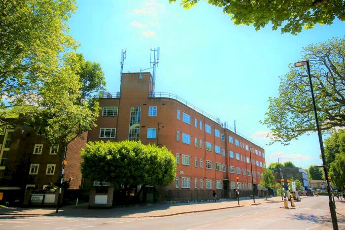 2 Bedroom Apartment To Rent In Highbury Grove, N5