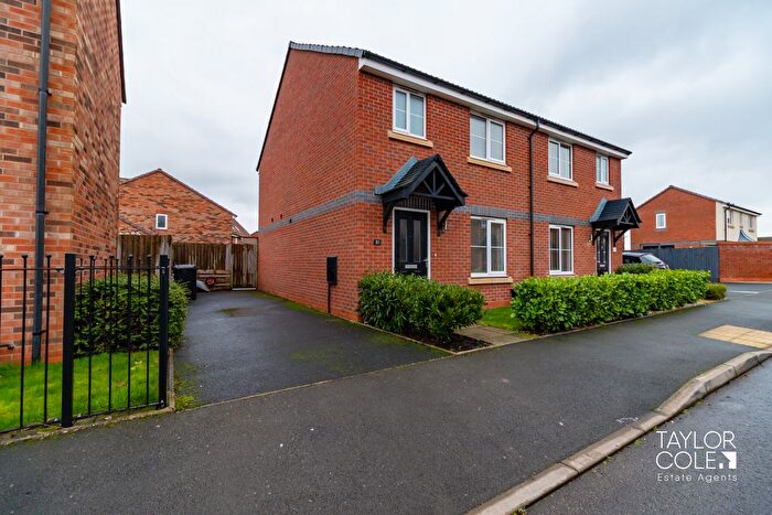 3 Bedroom Semi Detached House For Sale In Memorial Drive, Tamworth, B79