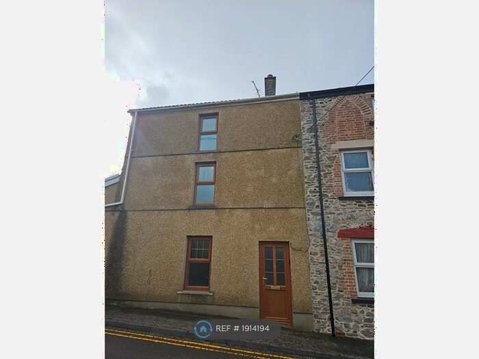 3 Bedroom Terraced House To Rent In Abbey Street, Kidwelly, SA17