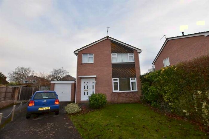 3 Bedroom Detached House To Rent In St Marys Park, Nailsea, Bristol, BS48