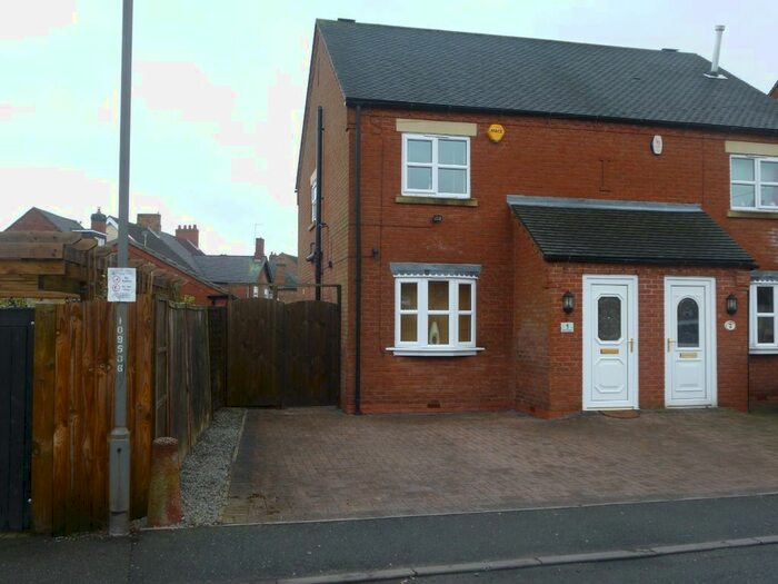 3 Bedroom Mews House To Rent In School Mews, School Street, Church Gresley, Swadlincote, Derbyshire, DE11