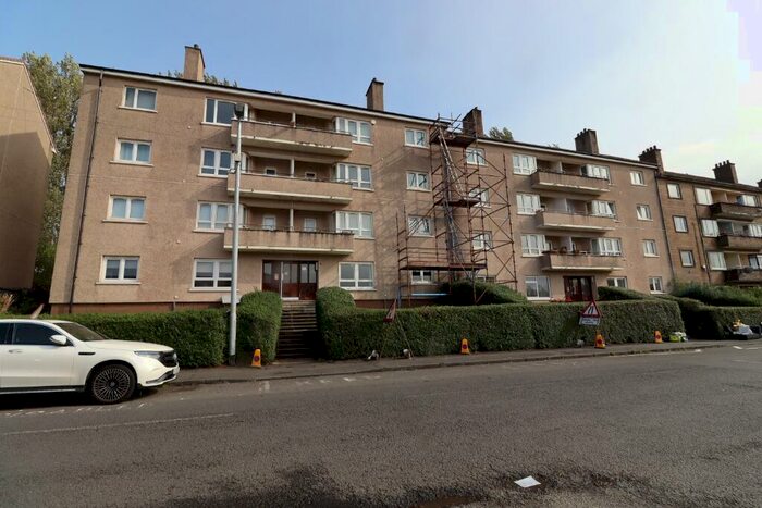 2 Bedroom Flat To Rent In Burnfield Road, Mansewood, Glasgow, G43