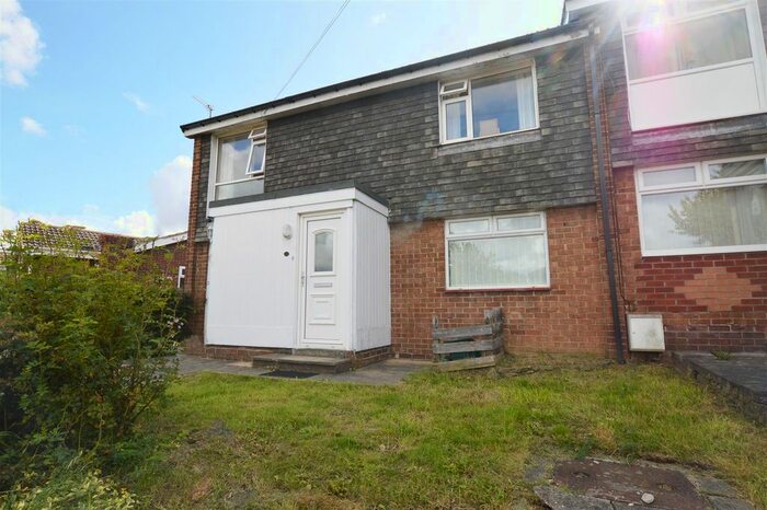 2 Bedroom Flat To Rent In Prebends Field, Durham, DH1