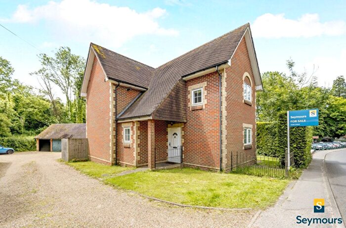 3 Bedroom Detached House For Sale In Gomshall, Guildford, Surrey, GU5
