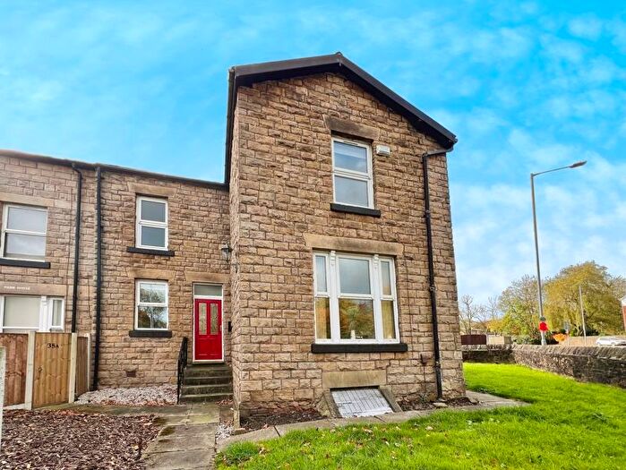 3 Bedroom Semi-Detached House To Rent In Park Avenue, Sharples, Bolton, BL1