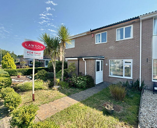 3 Bedroom Terraced House For Sale In Walcot Close, Thornbury, Plymouth, PL6