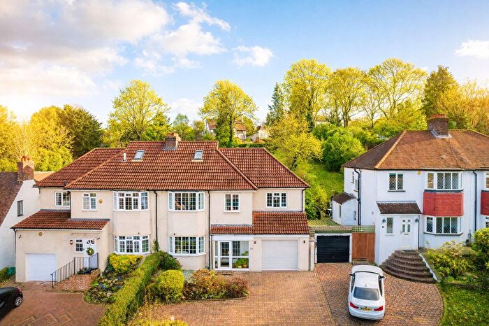 5 Bedroom Semi Detached House For Sale In Hartley Down, Purley, CR8