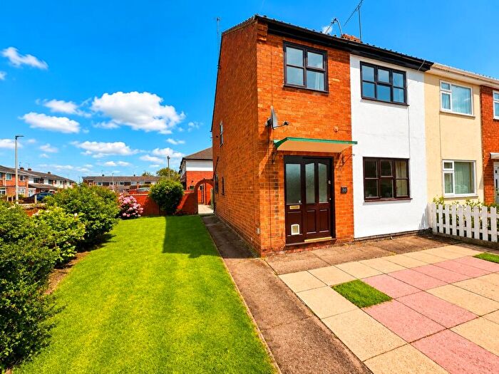 3 Bedroom Semi-Detached House To Rent In Reeves Road, Great Boughton, Chester, Cheshire, CH3