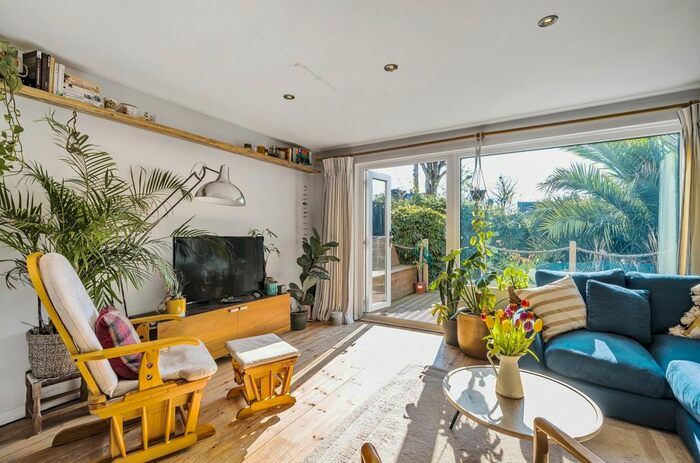 3 Bedroom End Terrace House To Rent In Haynes Lane, London, SE19