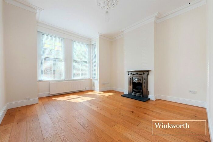 1 Bedroom Flat To Rent In Elm Park Road, Finchley, London, N3