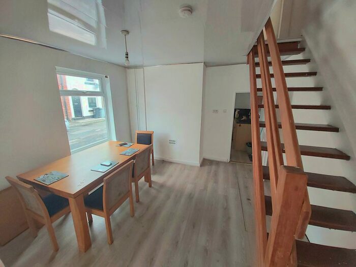 2 Bedroom Terraced House To Rent In Barton Street, Macclesfield, SK11