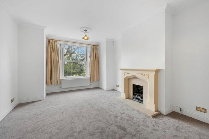 4 Bedroom Terraced House To Rent In Chapman Square, London, SW19