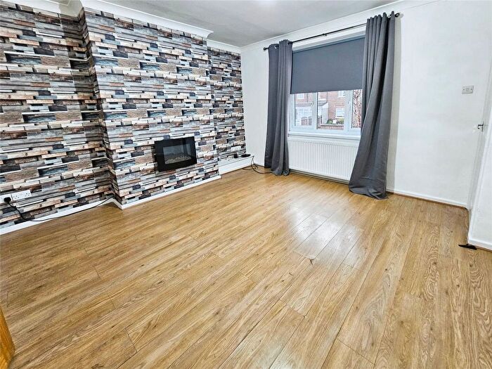 3 Bedroom Terraced House For Sale In Oakland Terrace, Edlington, Doncaster, South Yorkshire, DN12