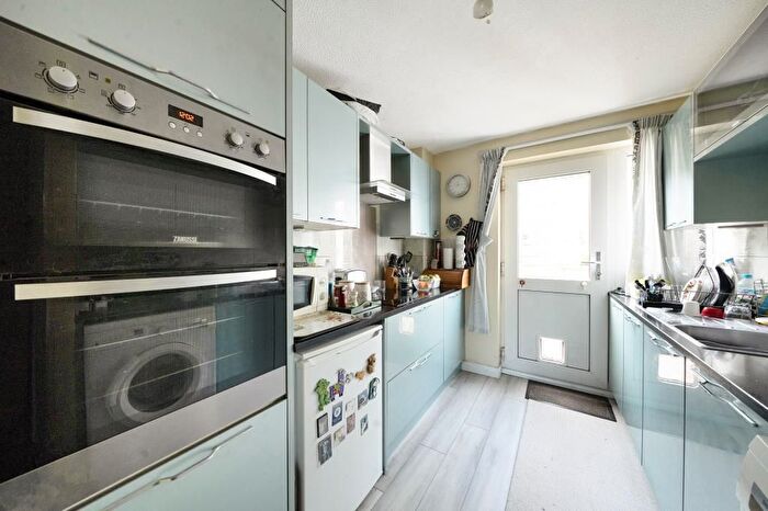 3 Bedroom End Terrace House For Sale In Chesham, Buckinghamshire, HP5