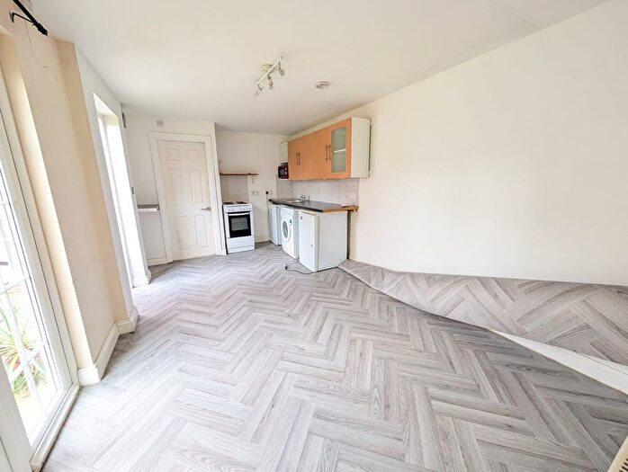 1 Bedroom Flat To Rent In Whistlefish Court, Norwich, NR5