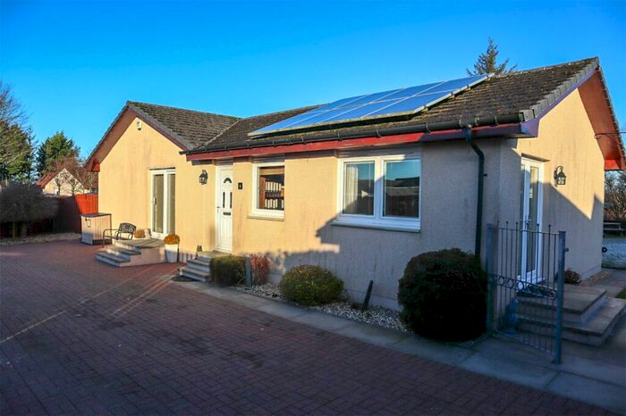 4 Bedroom Bungalow For Sale In Moss Way, Braehead, Forth, Lanark, ML11