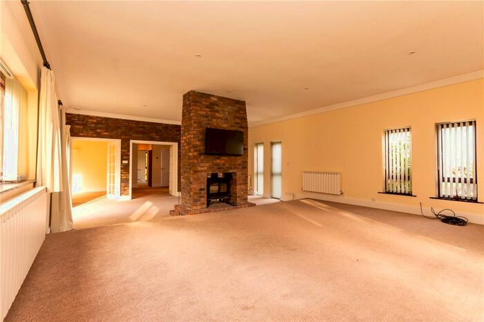 5 Bedroom Detached House To Rent In Beechwood Park, Markyate, St. Albans, AL3