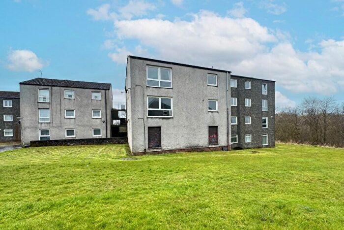 3 Bedroom Flat For Sale In Rowan Road, Abronhill, G67
