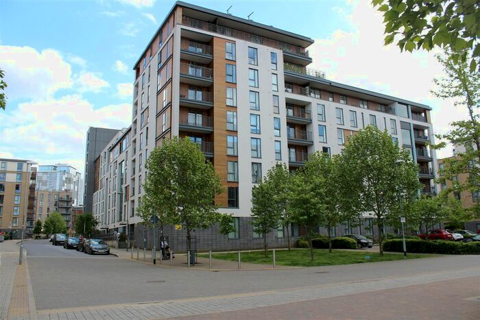 2 Bedroom Flat To Rent In Charcot Road, Colindale, London, NW9