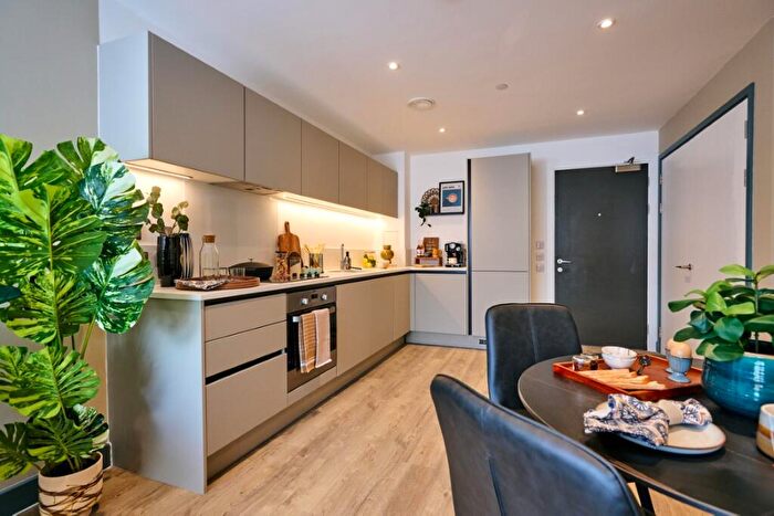 2 Bedroom Apartment To Rent In The Barnum, Nottingham Nottingham, NG2
