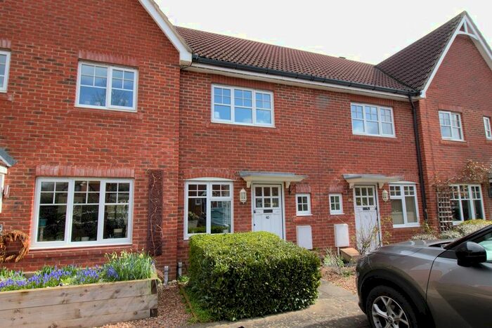 2 Bedroom Terraced House To Rent In Queens Road, North Warnborough, Hook, RG29